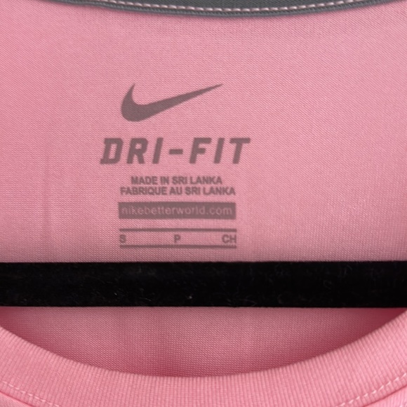 Nike Top - Picture 4 of 5